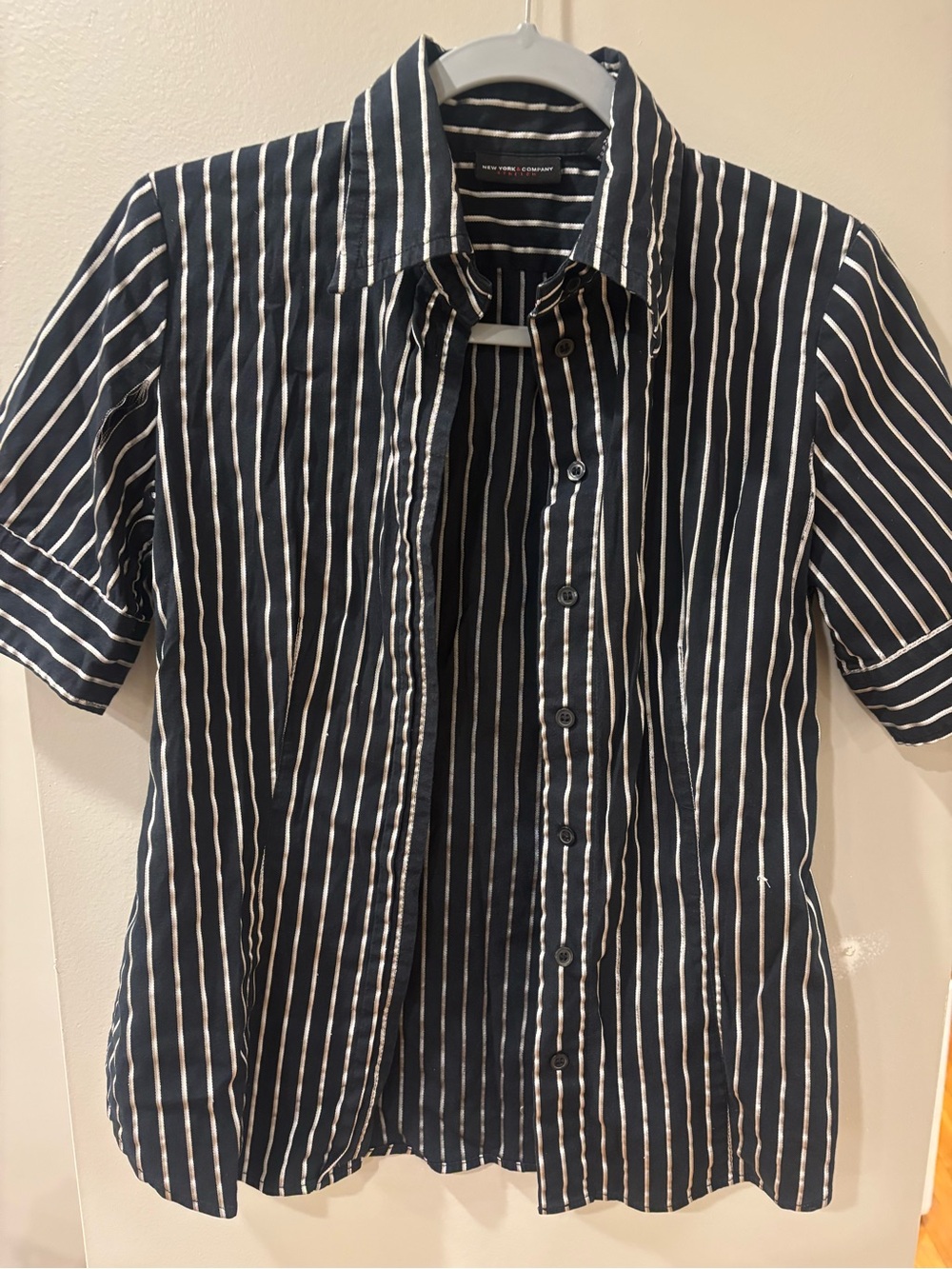 New York & Company Black and White Striped Short Sleeve Button-Up Shirt